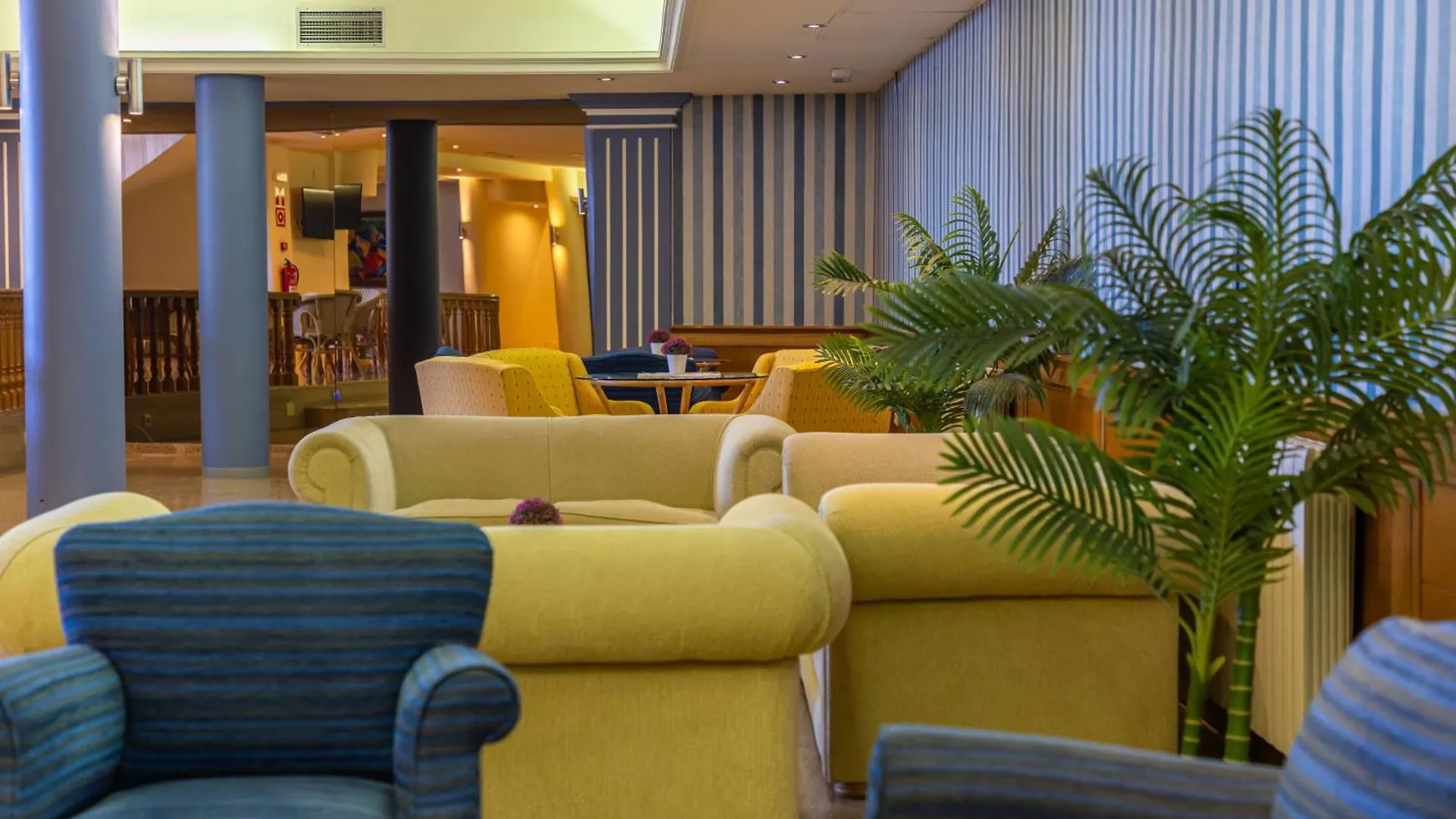 Perla Marina Hotel Nerja Espanha