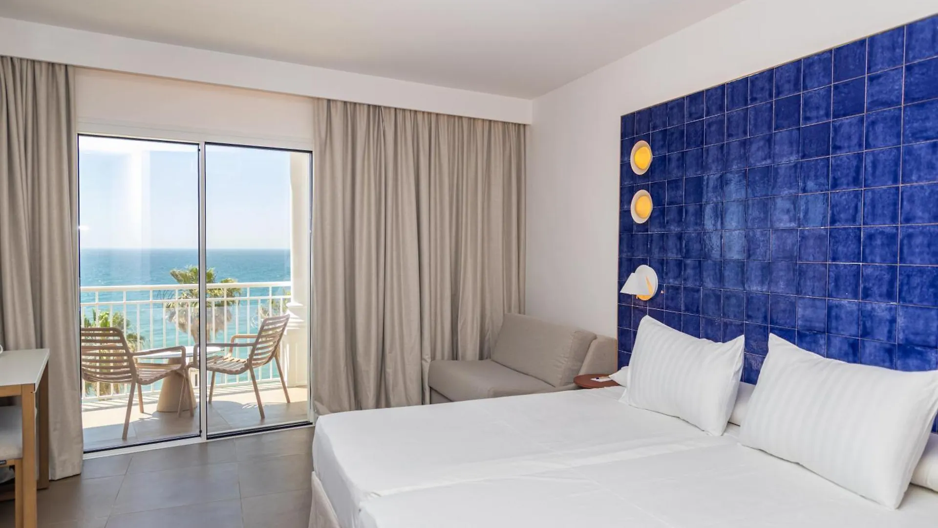 Perla Marina Hotel Nerja