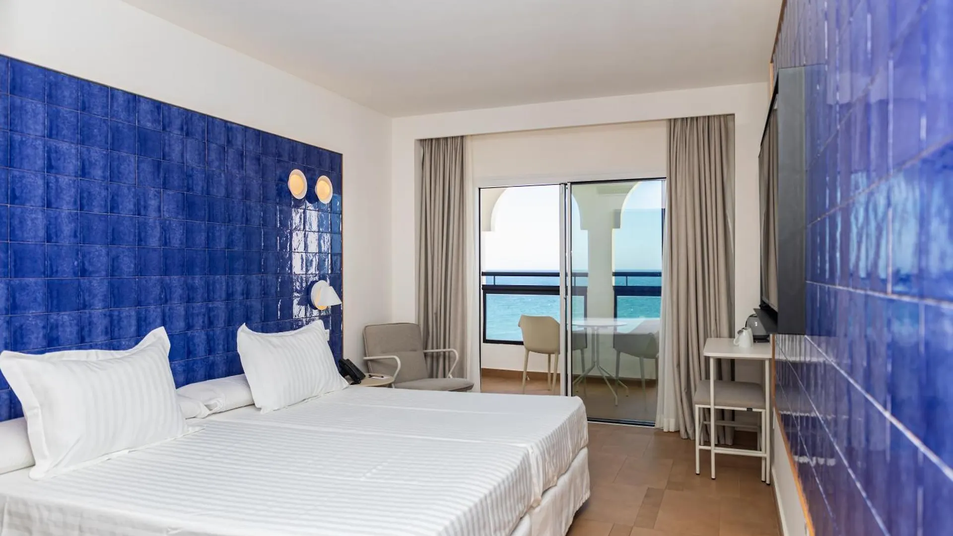 Perla Marina Hotel Nerja