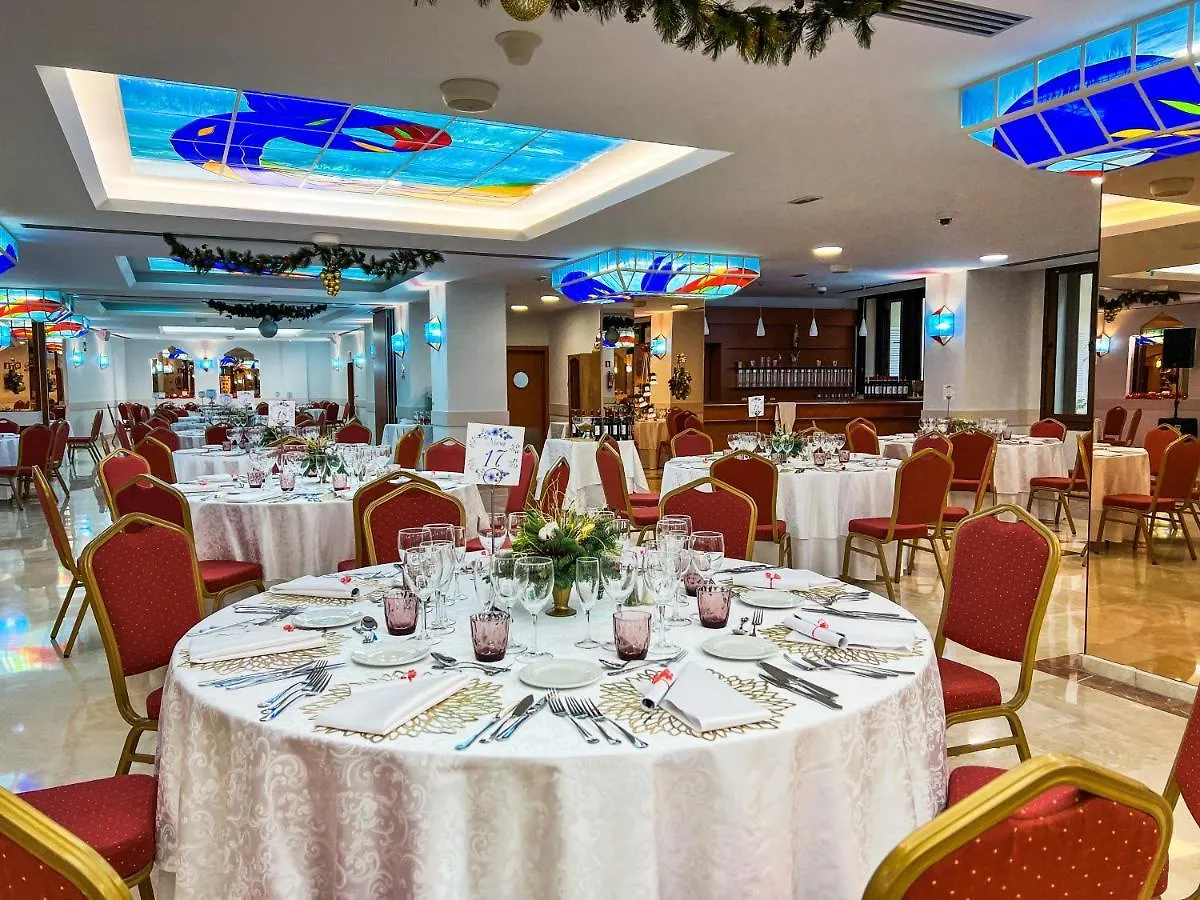 Hotel Perla Marina à Nerja